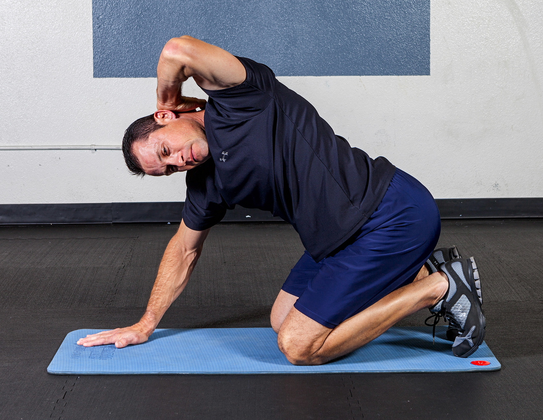 Best Thoracic Spine Mobility Exercises - SOS PHYSIO